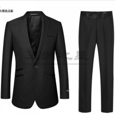 如何選擇一款適合自己行業(yè)的職業(yè)裝